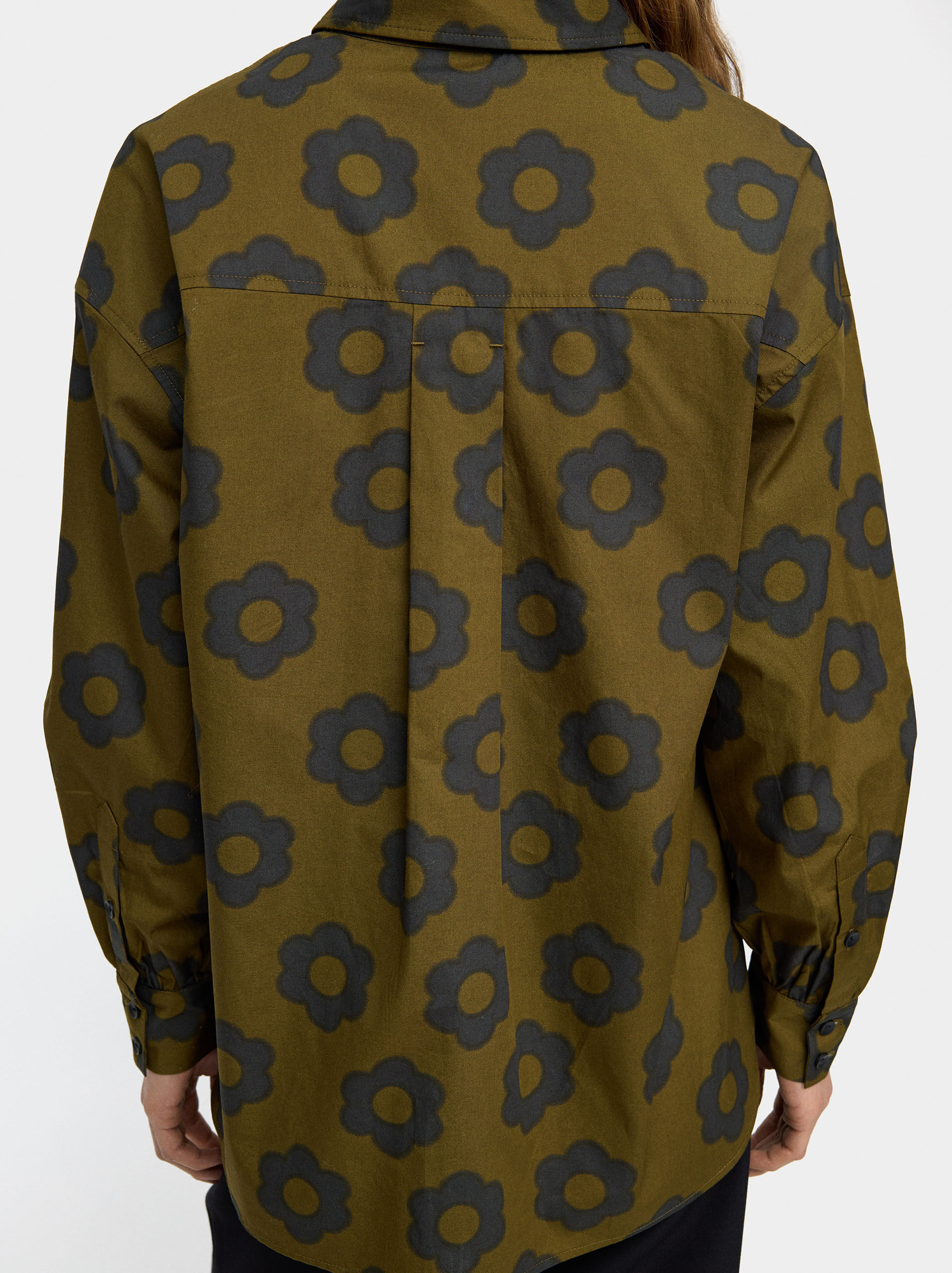 Blus floraltryckt 100 % bomull