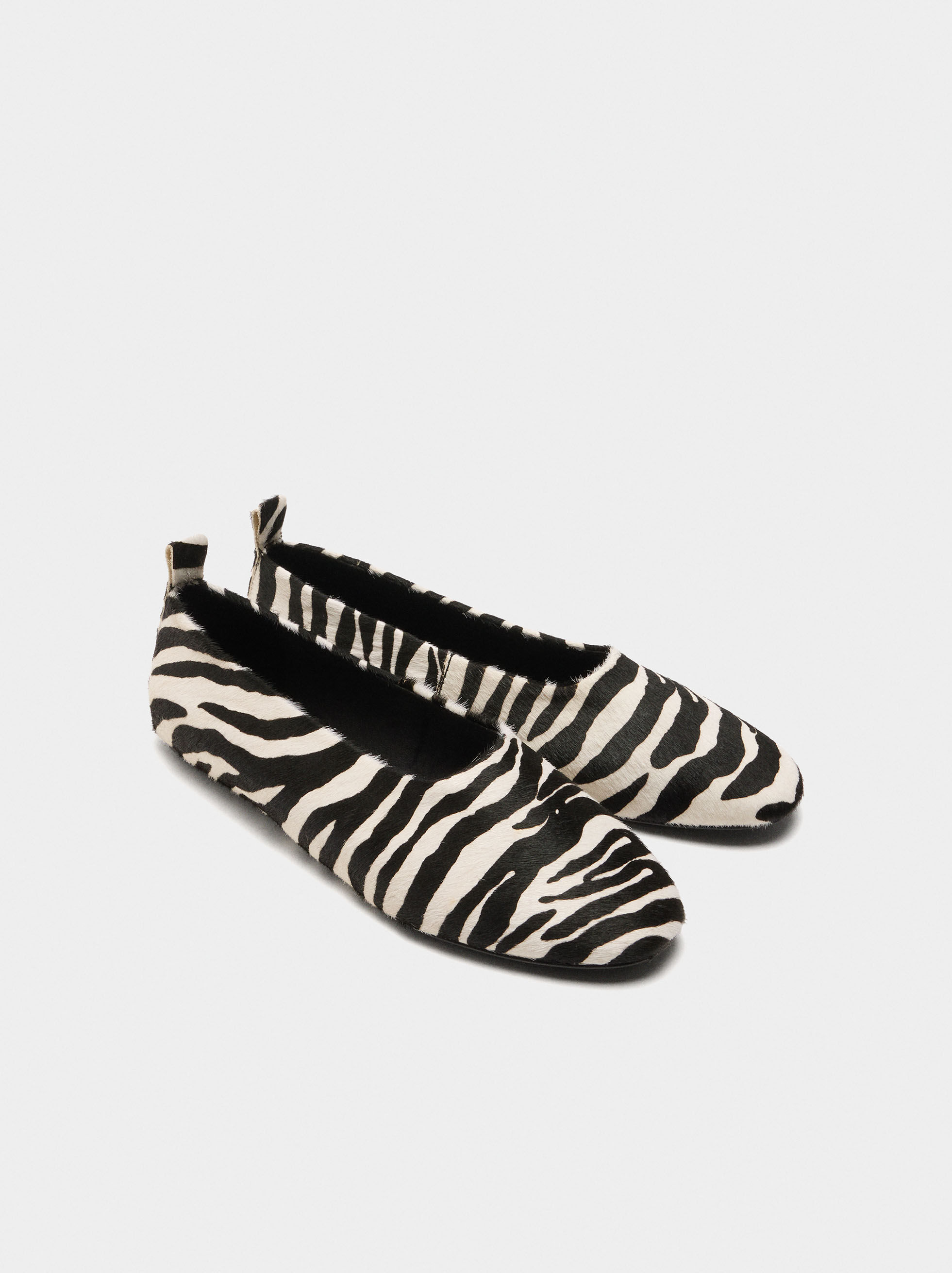 Animalskinnsskorna med päls