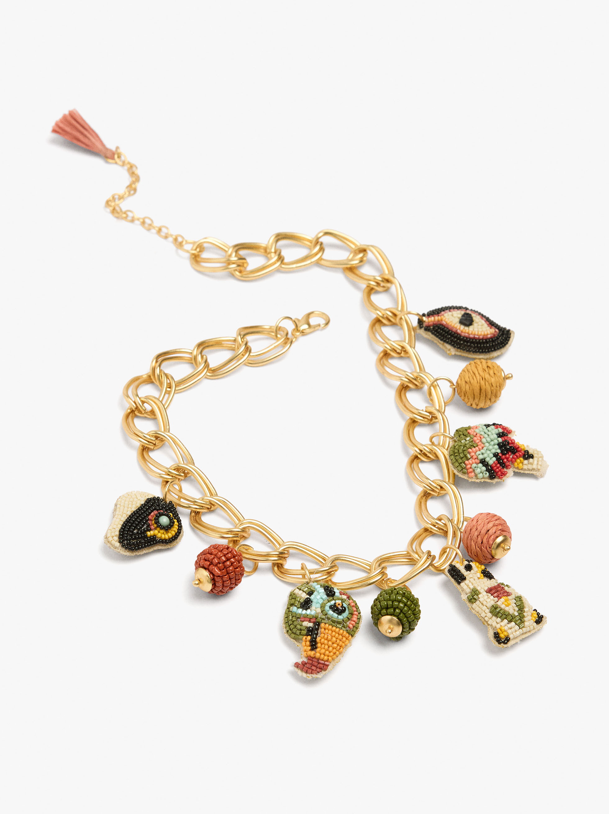 Dubbla fäste halsband med flerfärgade nötklipp